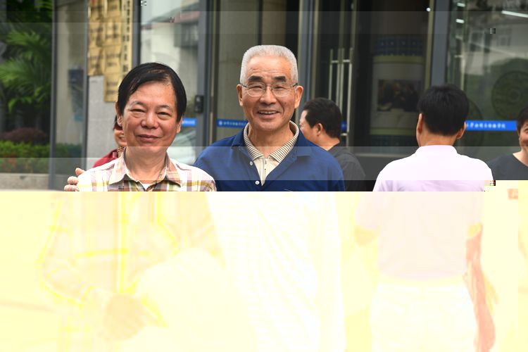 https://ss2.meipian.me/users/238188/6544c2b0-0b91-11ea-a389-89390918d5ee.jpg?imageView2/2/w/750/h/1400/q/80
